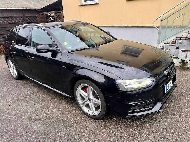 Schwarz Gebraucht 2014 Audi A4 Ambiente Kombi | 9.750 € (Fairer Preis) - Bild 1/4