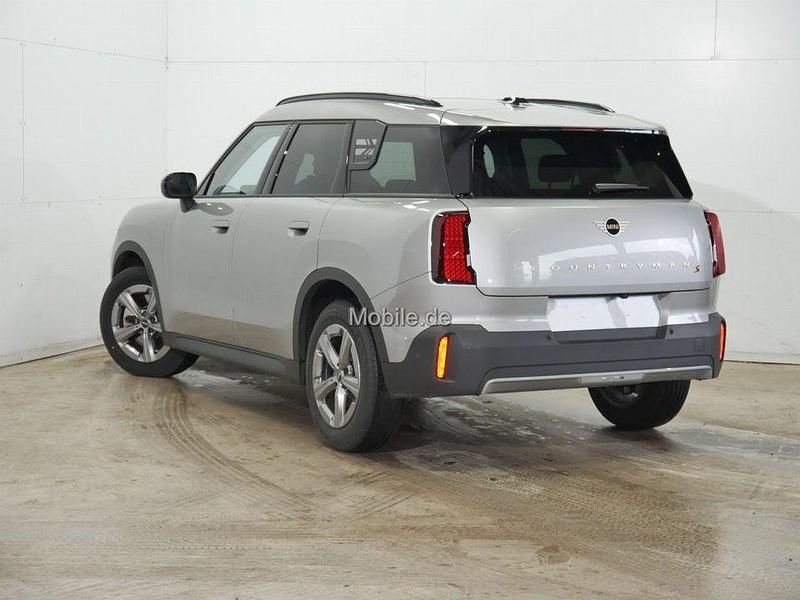 Gebraucht Mini Countryman Favoured 218 PS (160 kW) 2024 Silber SUV