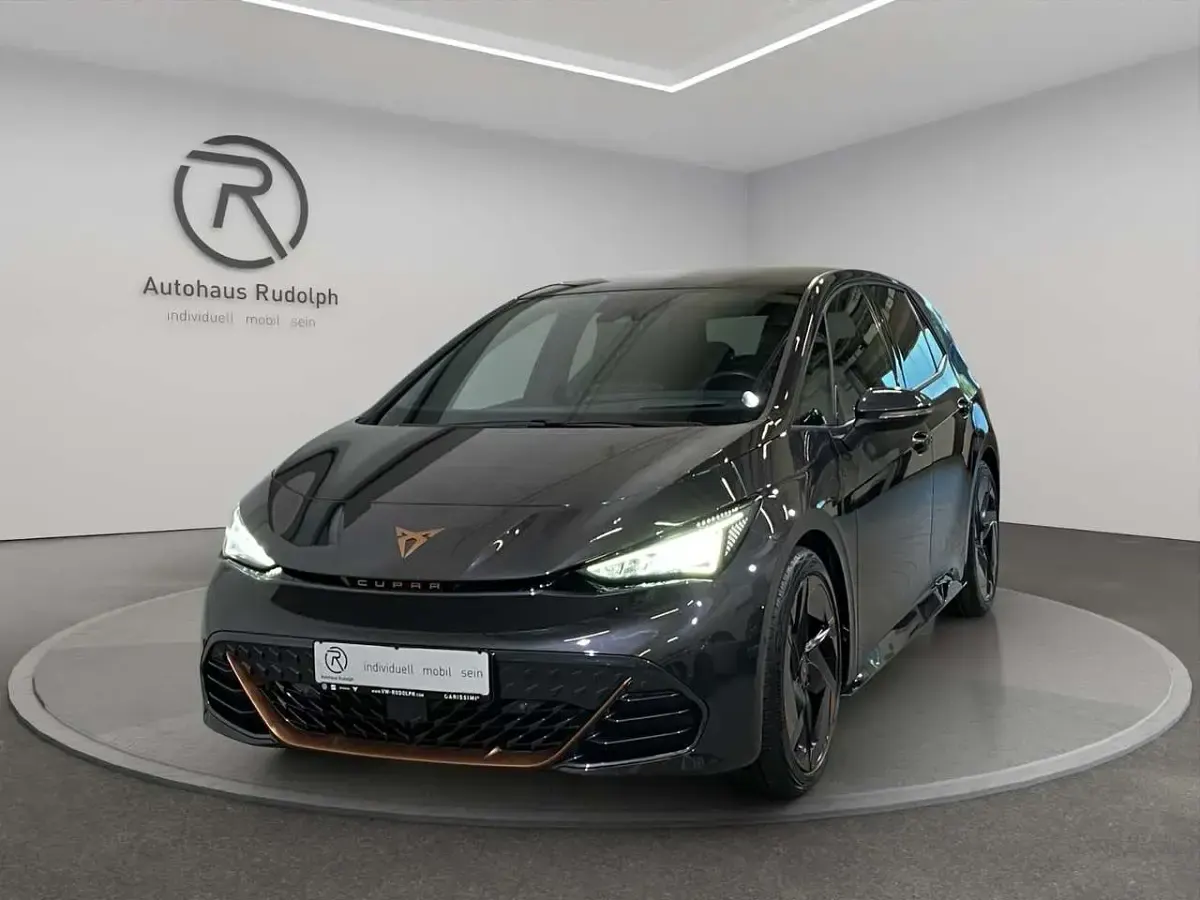 Gebraucht Cupra Born e-Boost 169 kW (231 PS) 2022 Quasargrau Kleinwagen