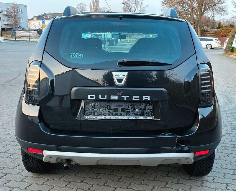 Gebraucht Dacia Duster Lauréate 105 PS (77 kW) 2010 Schwarz SUV