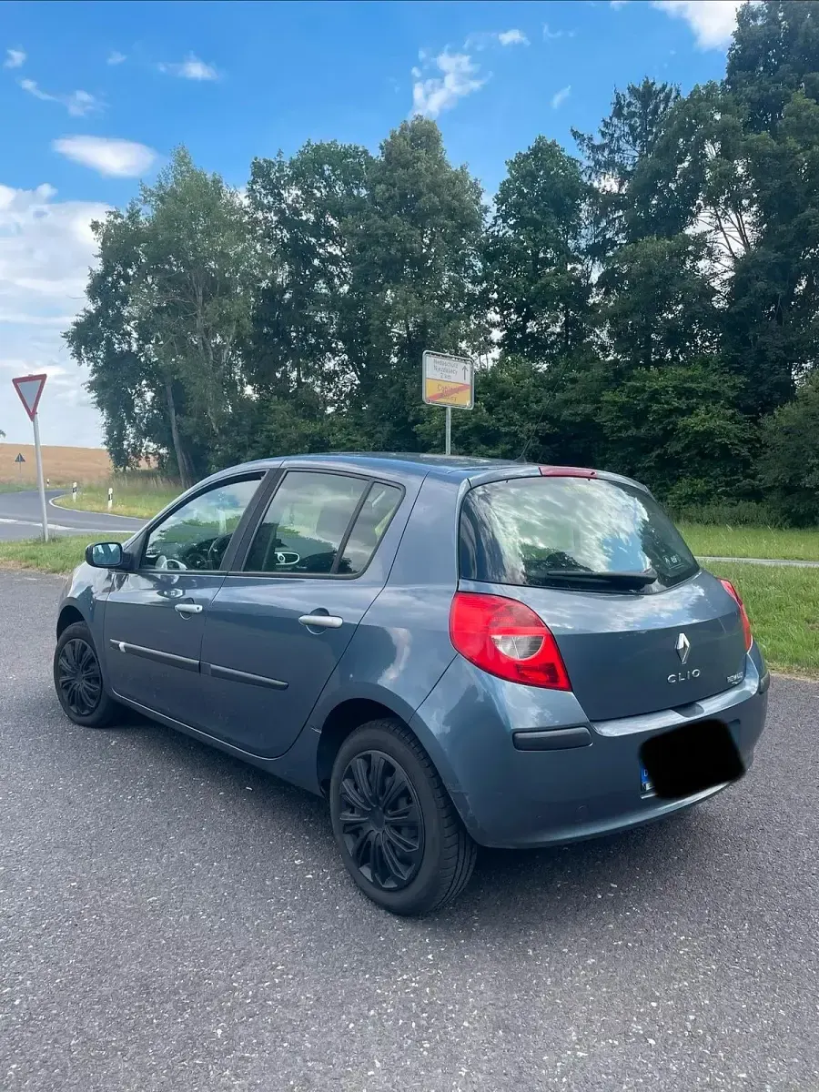 Gebraucht Renault Clio III 73 PS (53 kW) 2005 Grau Kleinwagen
