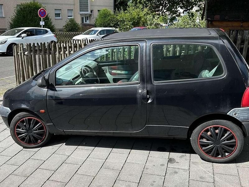 Gebraucht Renault Twingo Privilege 58 PS (42 kW) 2003 Schwarz Kleinwagen