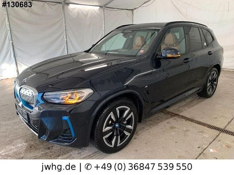 Gebraucht BMW iX3 M Sport 210 kW (286 PS) 2022 Schwarz SUV