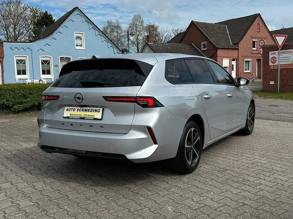 Gebraucht Opel Astra 110 PS (80 kW) 2025 Silber Kleinwagen