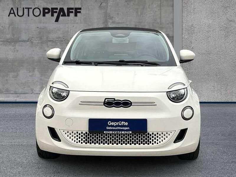 Gebraucht Fiat 500e Icon 42 kW (58 PS) 2022 Arktis weiß Cabrio