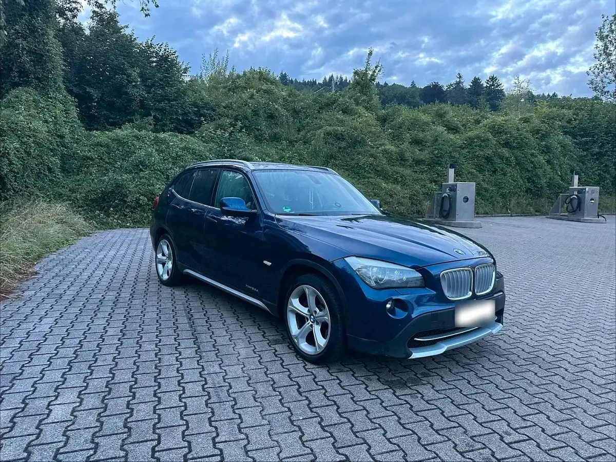 Second-hand BMW X1 204 CP (150 kW) 2012 Albastru SUV