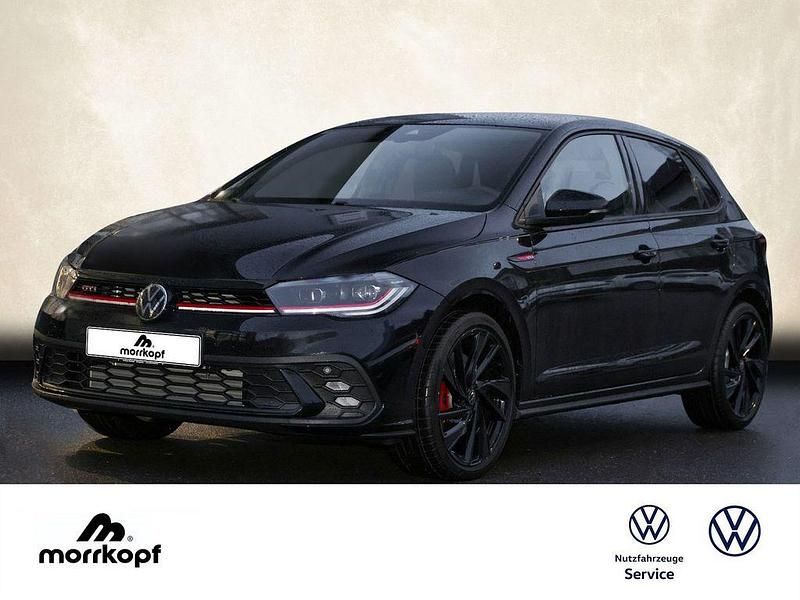 Deep black perleffekt (schwarz), perleffekt Neu 2026 VW Polo Style Limousine | 34.540 € (Etwas zu teuer) - Bild 1/4