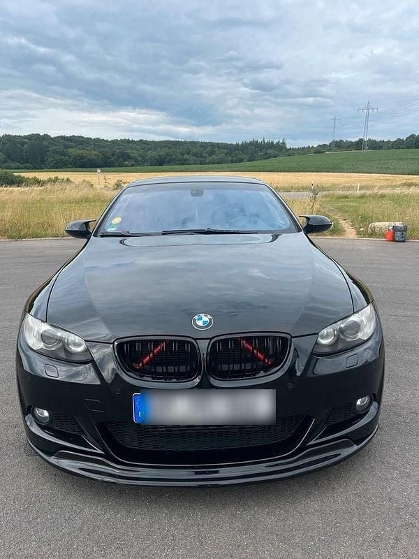 Schwarz Gebraucht 2009 BMW 335 Cabriolet M Performance Cabrio | 23.500 € - Bild 1/4