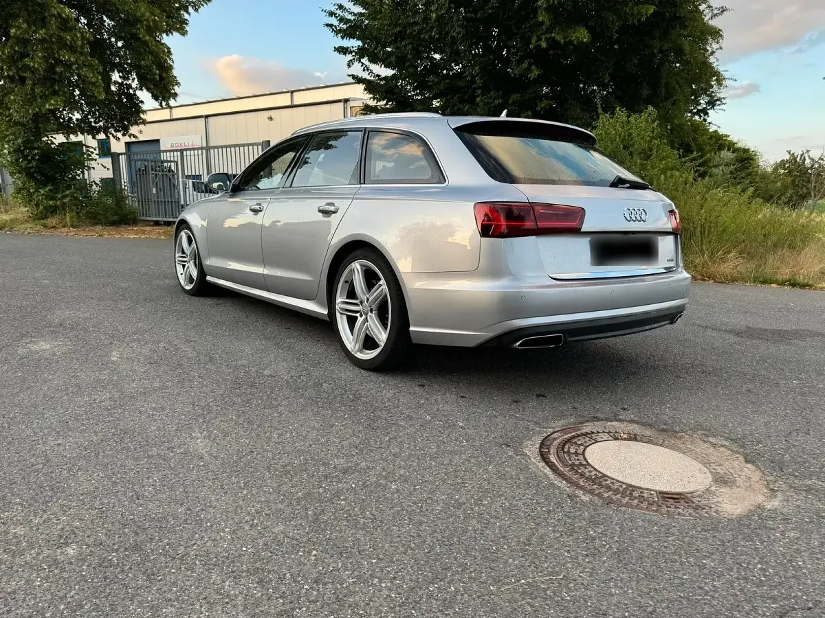 Gebraucht Audi A6 272 PS (200 kW) 2015 Grau Kombi