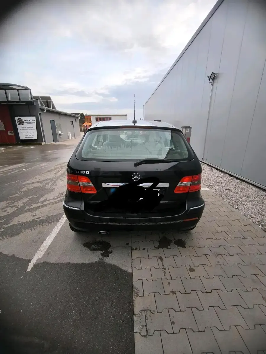 Gebraucht Mercedes B150 95 PS (69 kW) 2007 Schwarz Van / Kleinbus