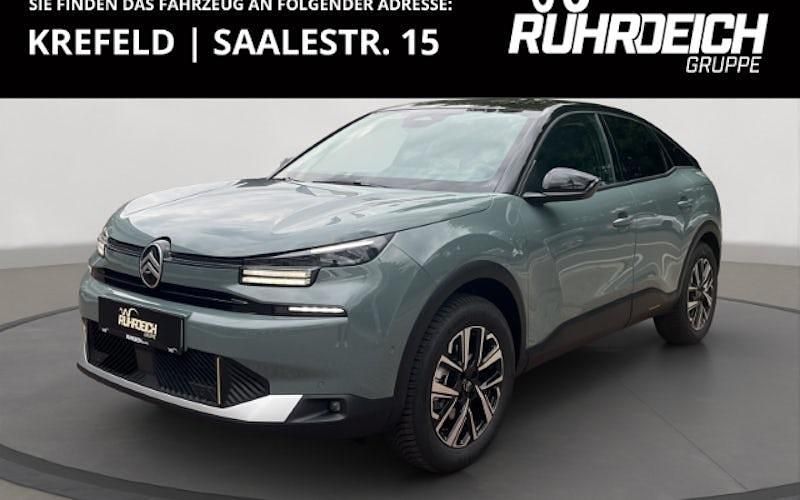 Neu Citroën C4 PureTech 131 PS (96 kW) 2025 Manhatten grün Limousine