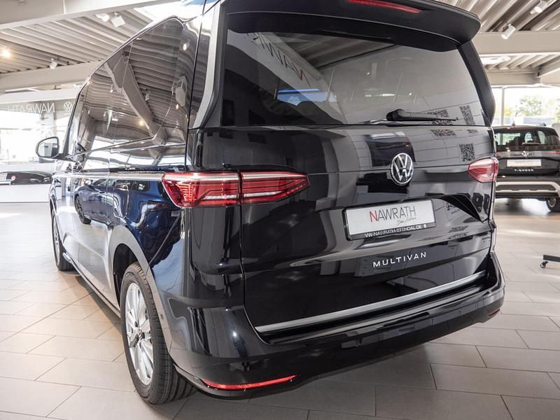 Ny VW Multivan Style 150 HK (110 kW) 2025 Sort MPV