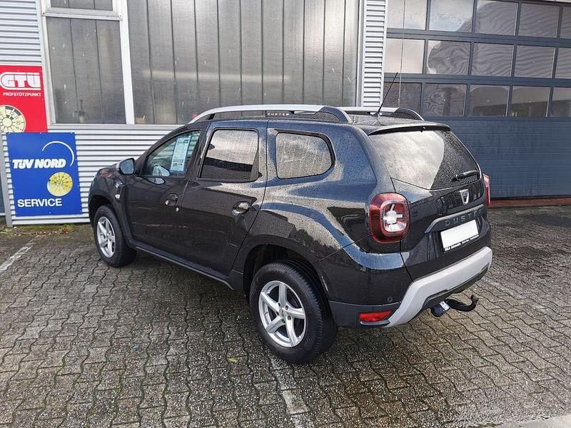 Gebraucht Dacia Duster Comfort 101 PS (74 kW) 2020 Schwarz SUV