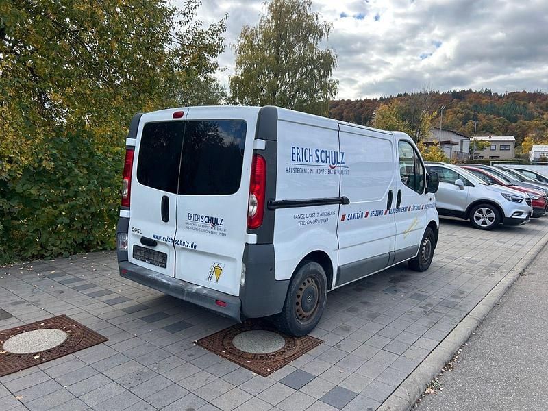 Gebraucht Opel Vivaro 90 PS (66 kW) 2014 Weiß Van / Kleinbus