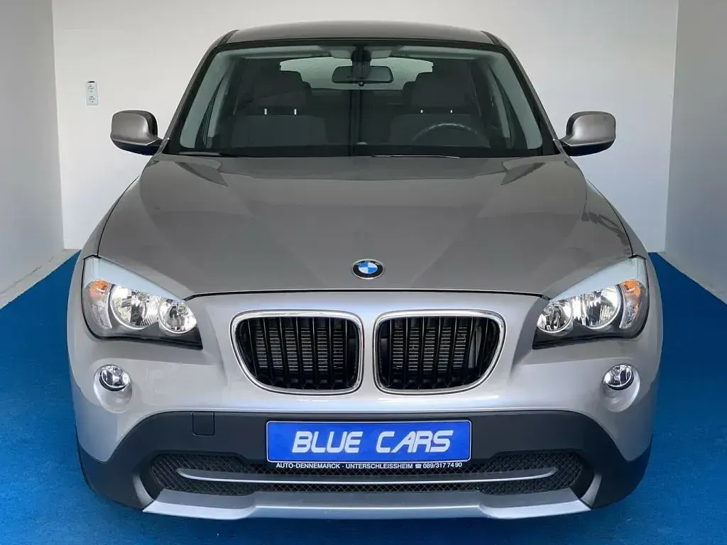 Gebraucht BMW X1 150 PS (110 kW) 2011 Kaschmirsilber (metallic) SUV