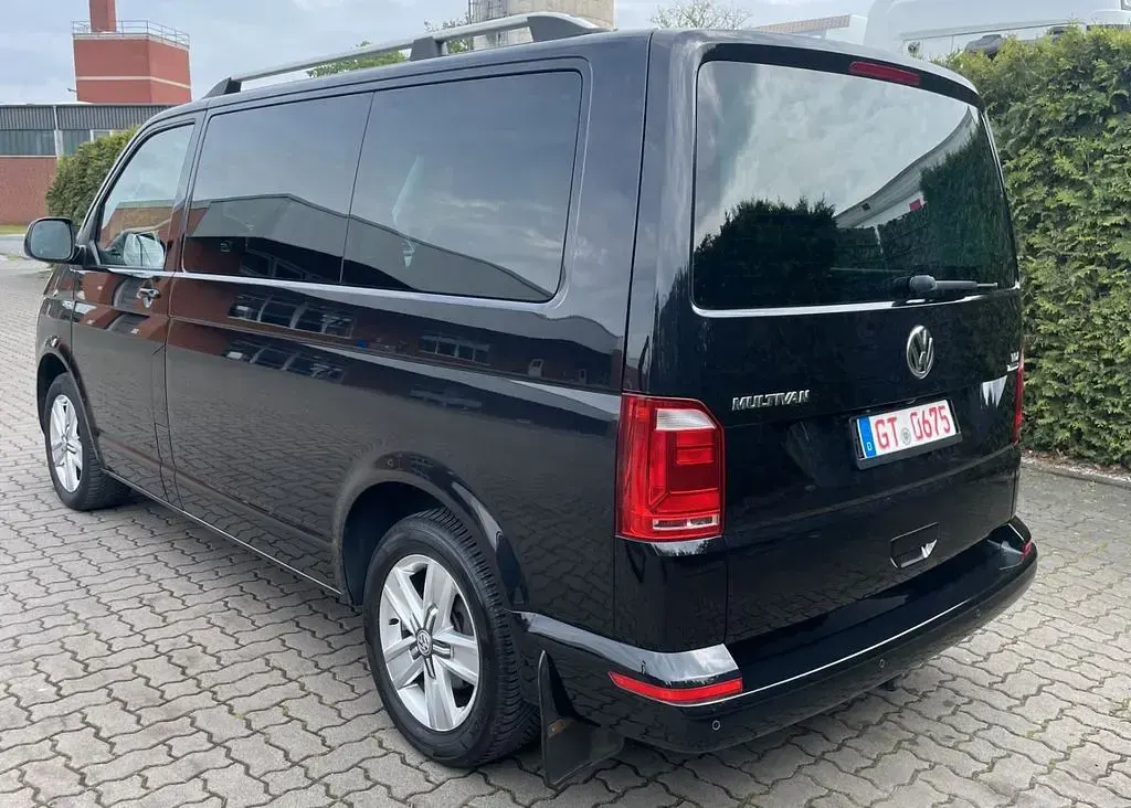 Gebraucht VW Multivan Comfortline 204 PS (150 kW) 2016 Schwarz Van / Kleinbus