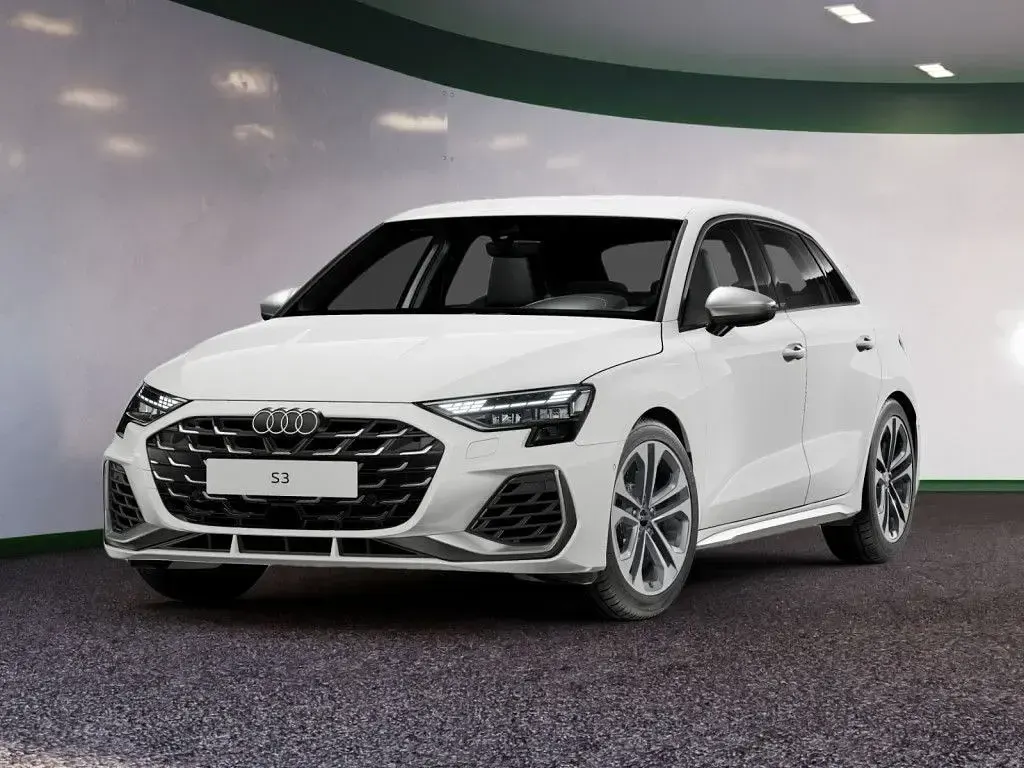 Gebraucht Audi S3 Business 333 PS (244 kW) 2025 Weiss / arkonaweiss Limousine