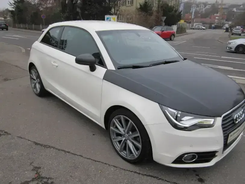 Gebraucht Audi A1 Ambition 122 PS (89 kW) 2010 Alpakabeige (metallic) Kleinwagen