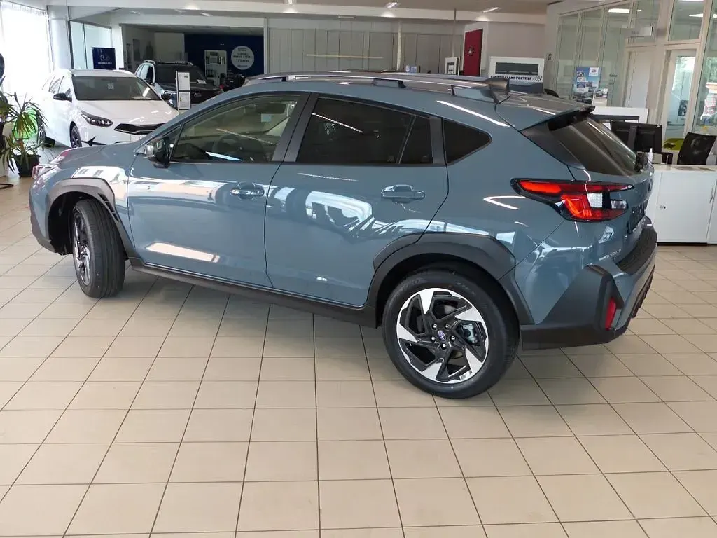 Neu Subaru Crosstrek Active 136 PS (100 kW) 2025 Blau SUV
