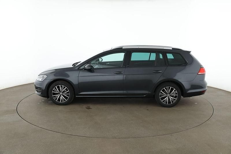 Gebraucht VW Golf VII Allstar 125 PS (91 kW) 2016 Schwarz Kombi