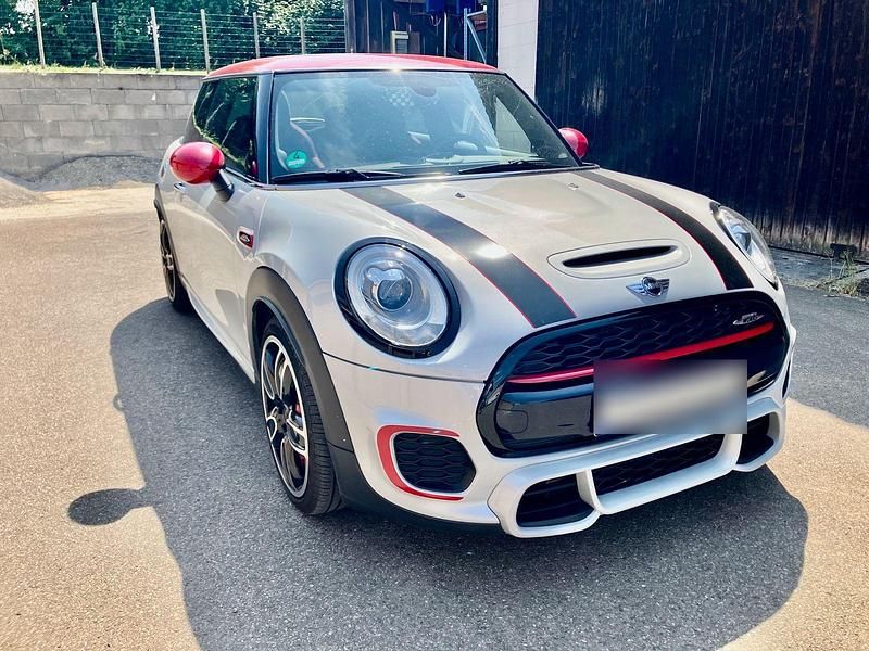 Second-hand Mini John Cooper Works 231 CP (169 kW) 2015 Argintiu Hatchback