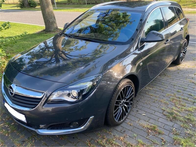 Grau Gebraucht 2015 Opel Insignia Innovation Kombi | 9.400 € (Etwas zu teuer) - Bild 1/4