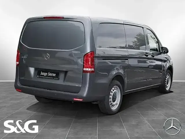 Gebraucht Mercedes e-Vito 85 kW (116 PS) 2023 Andere Van