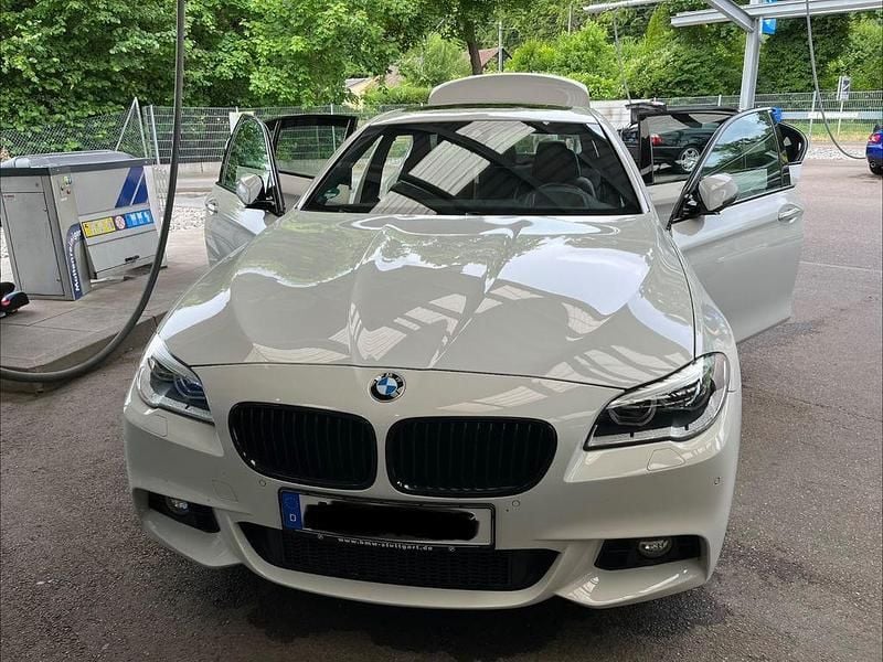 Weiß Gebraucht 2016 BMW 530 M Sport Limousine | 19.200 € (Superpreis) - Bild 1/4