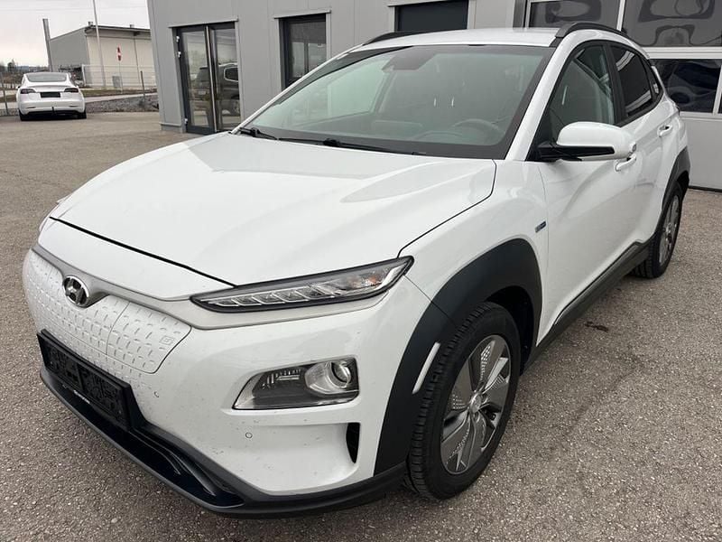 Weiß Gebraucht 2019 Hyundai Kona SUV | 14.637 € (Superpreis) - Bild 1/4