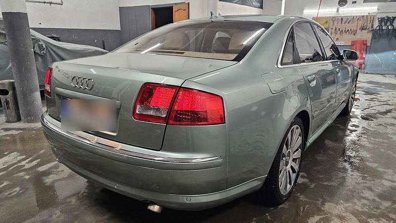 Beige Gebraucht 2006 Audi A8 Limousine | 10.500 € (Etwas zu teuer) - Bild 1/4