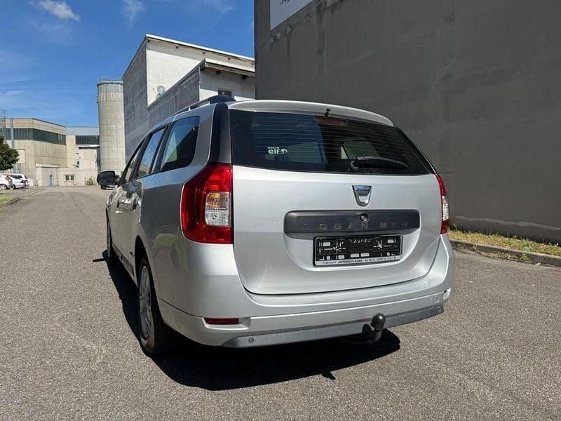 Gebraucht Dacia Logan MCV Lauréate 90 PS (66 kW) 2017 Grau Kombi