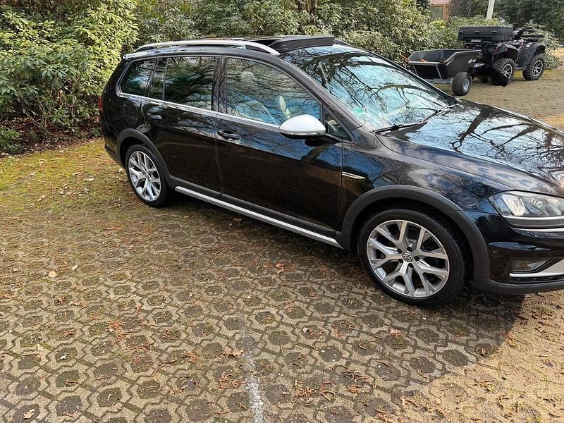 Gebraucht VW Golf VII 184 PS (135 kW) 2015 Schwarz Kombi