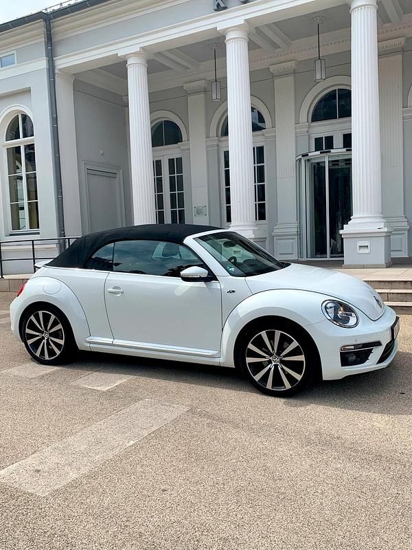 Weiß Gebraucht 2014 VW Beetle R-line Cabrio | 16.800 € (Etwas zu teuer) - Bild 1/4