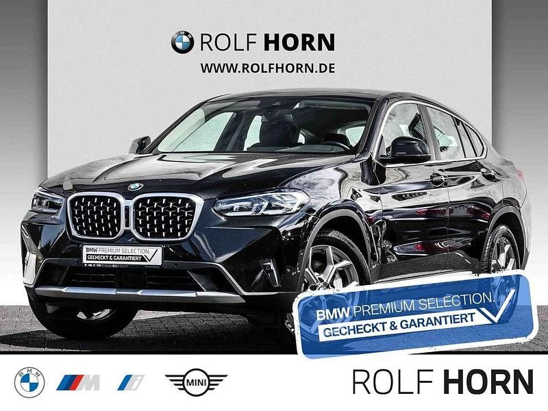 Saphirschwarz metallic Gebraucht 2023 BMW X4 SUV | 46.640 € (Guter Preis) - Bild 1/4