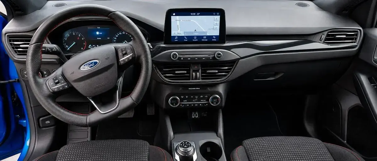 Gebraucht Ford Focus ST-Line 150 PS (110 kW) 2021 Blau Kombi
