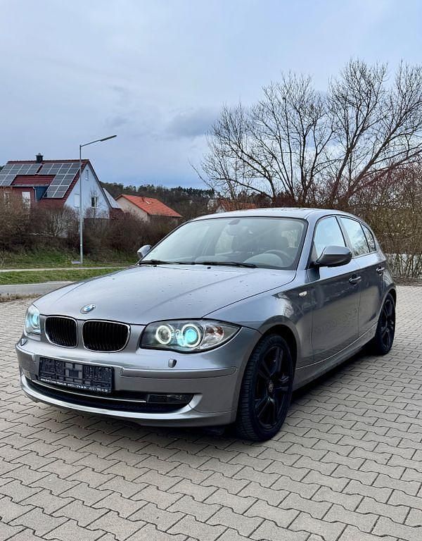 Używany BMW 116 122 KM (89 kW) 2010 Szary Hatchback