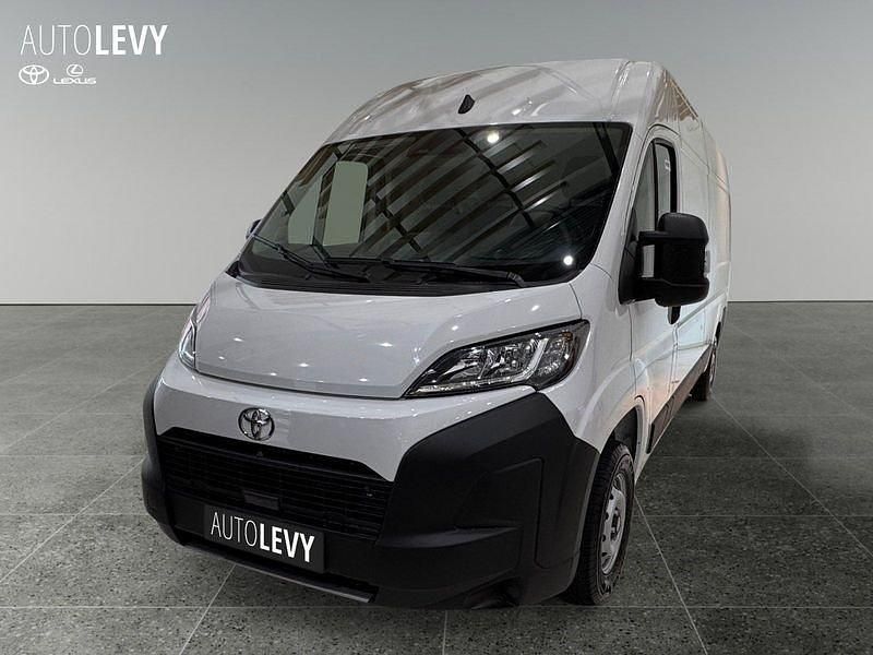 Gebraucht Toyota Proace 141 PS (103 kW) 2025 Weiß Van / Kleinbus