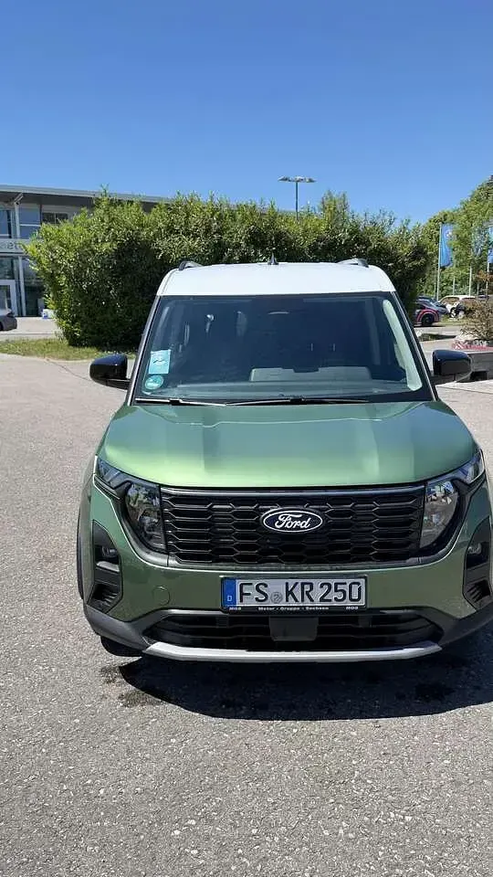 Gebraucht Ford Tourneo 125 PS (91 kW) 2024 Kombi