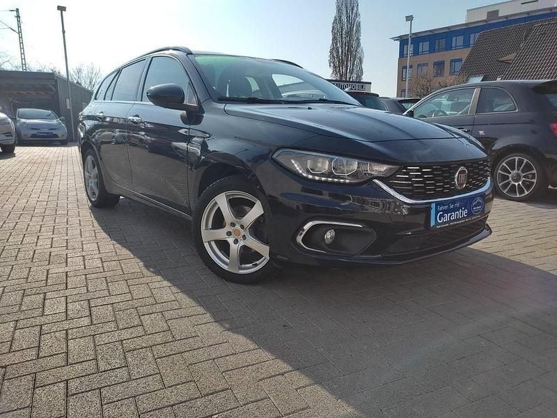 Gebraucht Fiat Tipo Business 120 PS (88 kW) 2019 Schwarz Kombi
