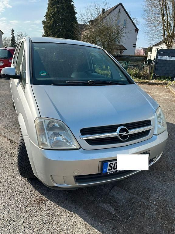Gebraucht Opel Meriva 101 PS (74 kW) 2006 Silber Van / Kleinbus
