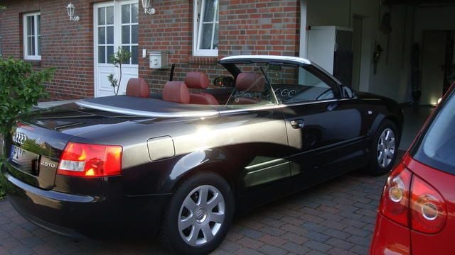 Gebraucht Audi A4 Cabriolet 163 PS (119 kW) 2005 Schwarz metallic Cabrio