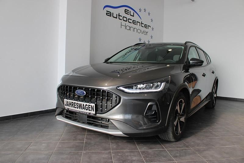 Grau metallic Gebraucht 2024 Ford Focus Active Kombi | 26.390 € (Guter Preis) - Bild 1/2