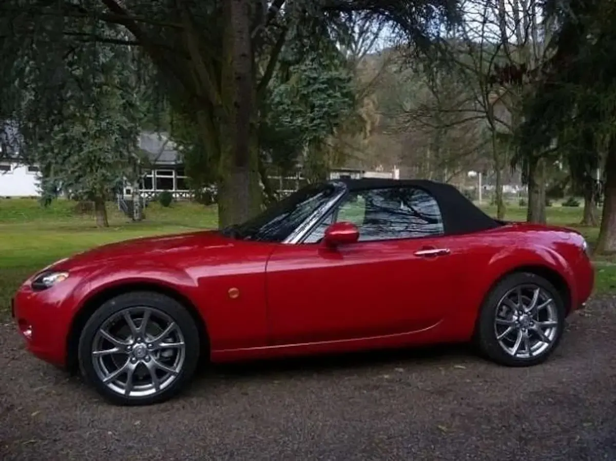 Gebraucht Mazda MX5 126 PS (92 kW) 2007 Rot Cabrio