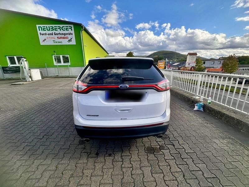 Gebraucht Ford Edge Trend 180 PS (132 kW) 2017 Weiß SUV