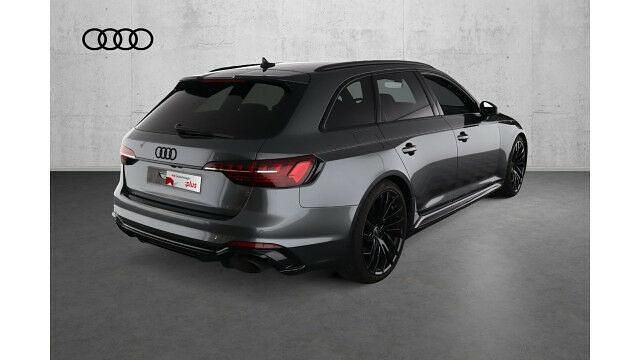 Gebraucht Audi RS4 Ambiente 450 PS (330 kW) 2024 Daytonagrau perleffekt Kombi