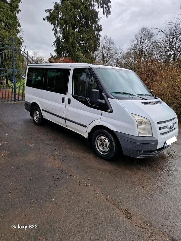 Weiß Gebraucht 2012 Ford Tourneo Van / Kleinbus | 8.500 € (Fairer Preis) - Bild 1/4