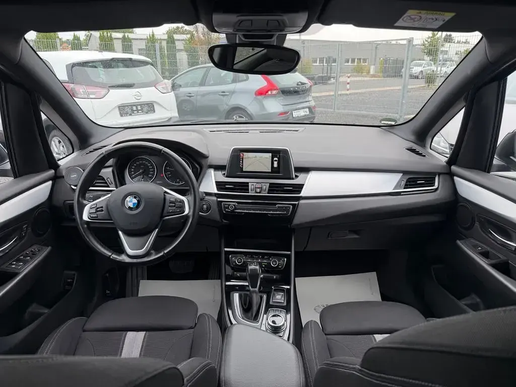 Gebraucht BMW 218 Gran Tourer Performance 136 PS (100 kW) 2016 Braun Van / Kleinbus