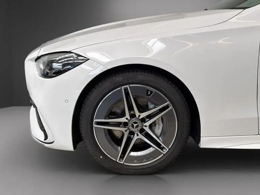 Gebraucht Mercedes C180 Advanced Plus 170 PS (125 kW) 2025 Weiß Limousine