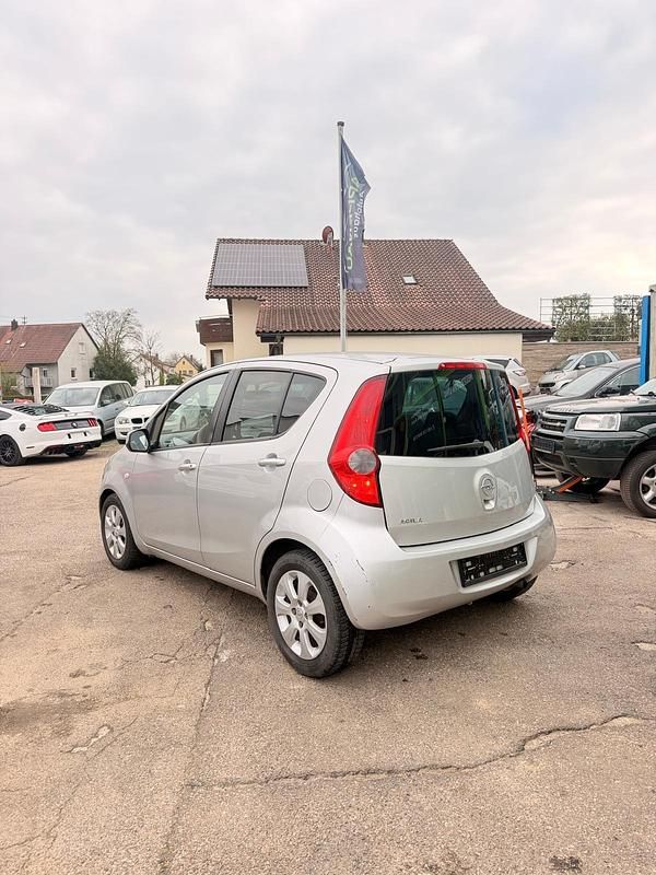 Second-hand Opel Agila 86 CP (63 kW) 2008 Gri Hatchback