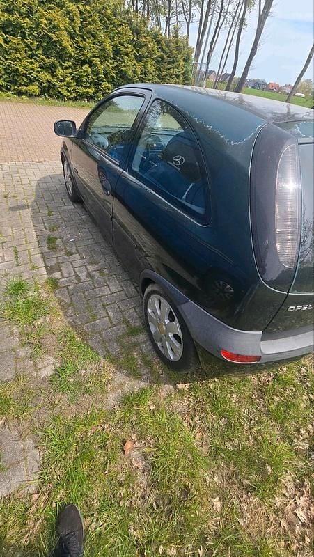 Second-hand Opel Corsa Sport 2000 Gri Berlinǎ